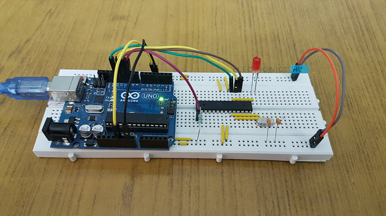 Arduino Internet of Things Part 1: Burning The Arduino Bootloader Onto A  Blank ATmega328p Chip Using The Arduino Uno — Maker Portal